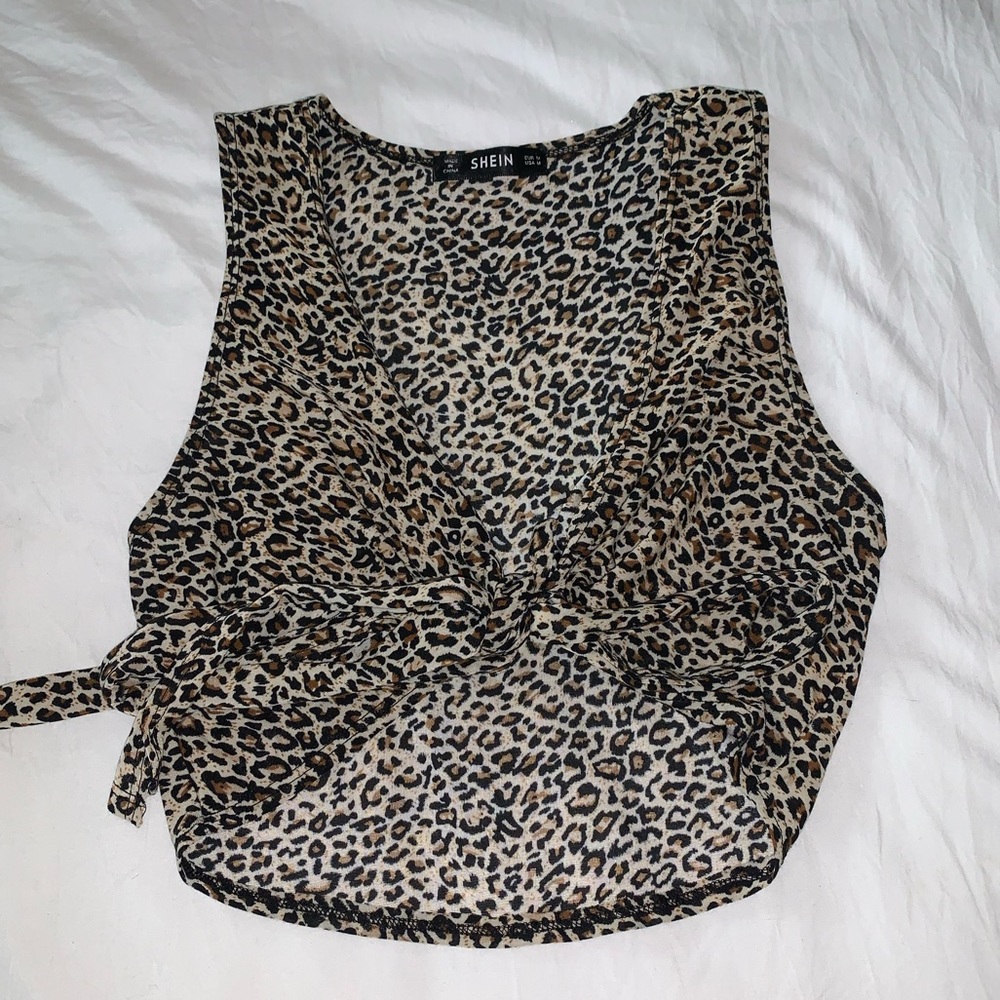 Shein Crop Top: Women’s Size Small